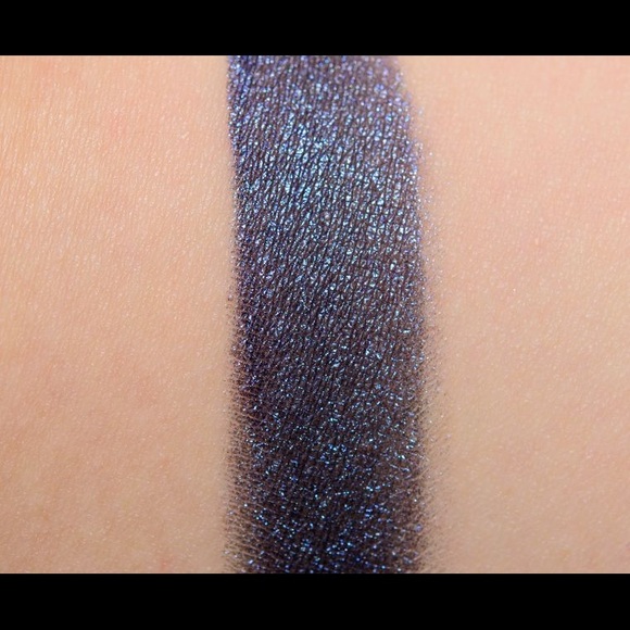 MAC - 2 Spellbinder Shadows - Picture 6 of 6